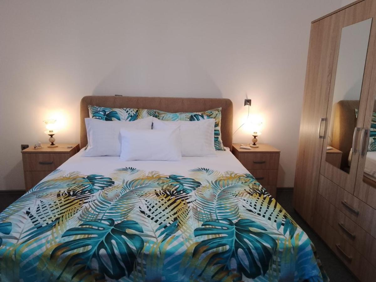 Apartman Plava Riba Шибеник Экстерьер фото